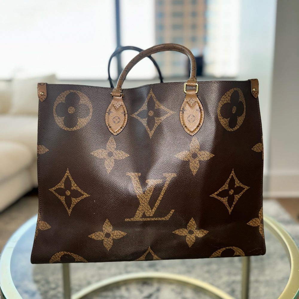 Louis Vuitton On the Go Tote GM, Very Good Condition